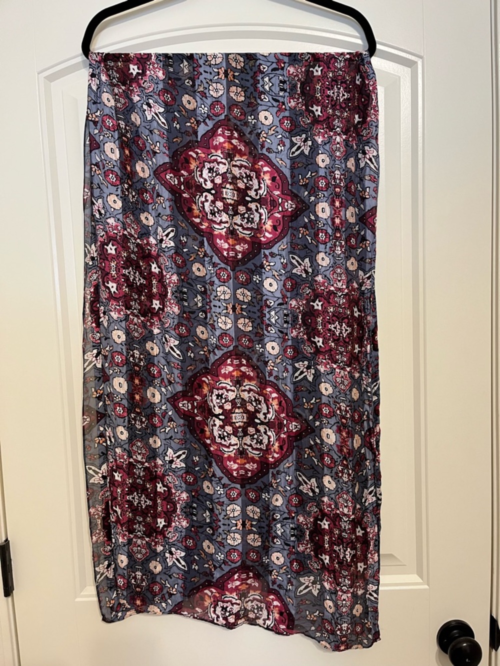 White House Black Market Scarf